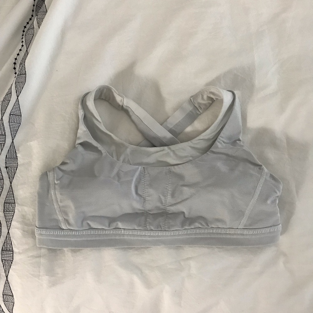 Lululemon Stow and Go Br